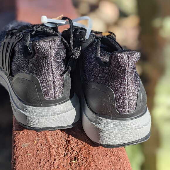 BRAND NEW! With Tags! Ultra Dream DNA Men's 9.5 Running shoe tennis shoe - Picture 2 of 5